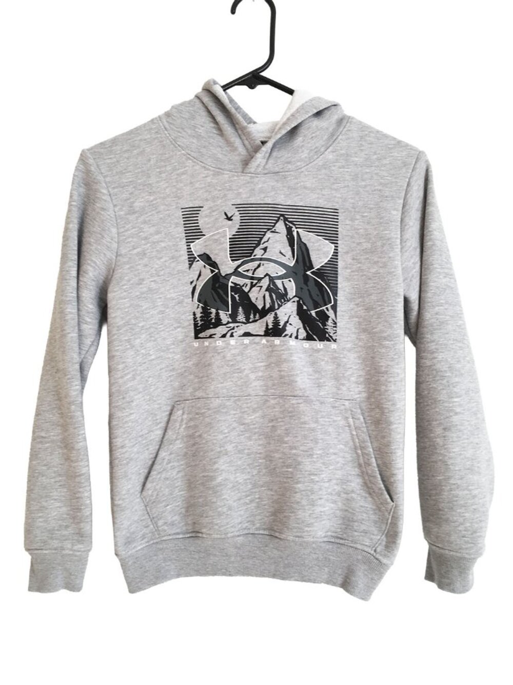 Under Armour Kid's Gray Sweatshirt Youth Medium